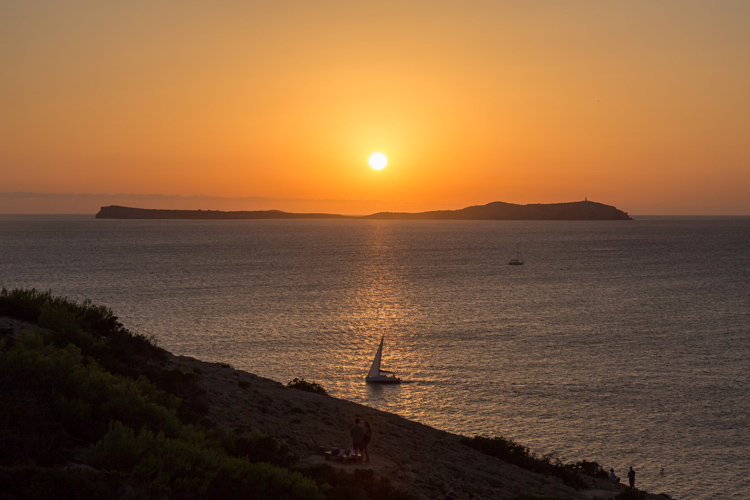 que hacer en Ibiza en una semana atardeceres