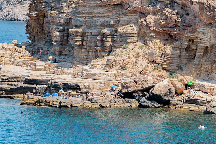T playas san antonio galera