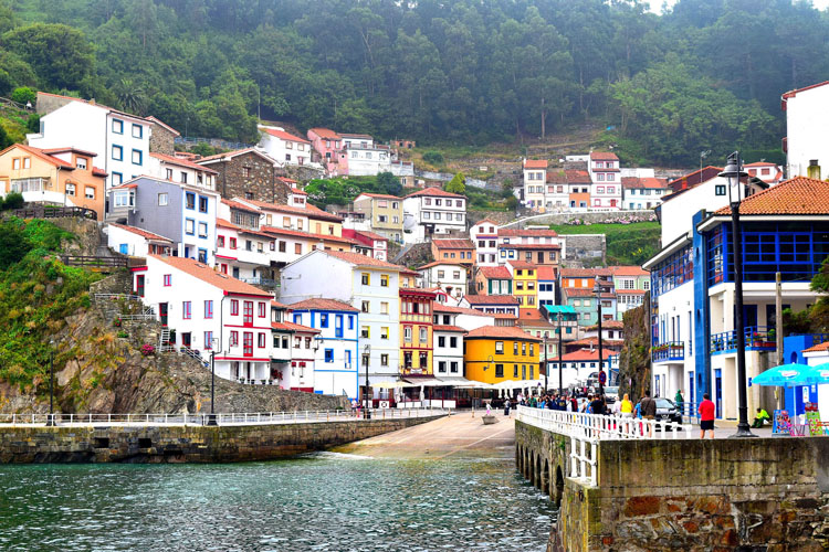 T pueblos encanto cudillero