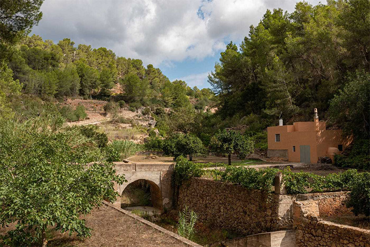 secret spots san antonio ibiza