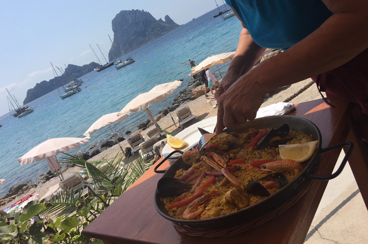 ibiza october paella